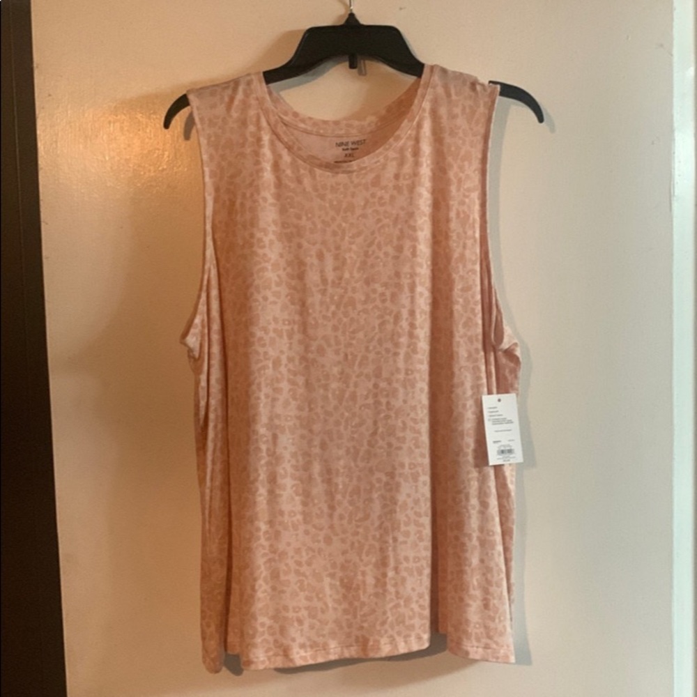 Nine West tank XXL